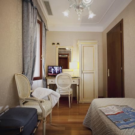 Hotel Ca' D'Oro - Wenice Deep Culture Venice Luaran gambar