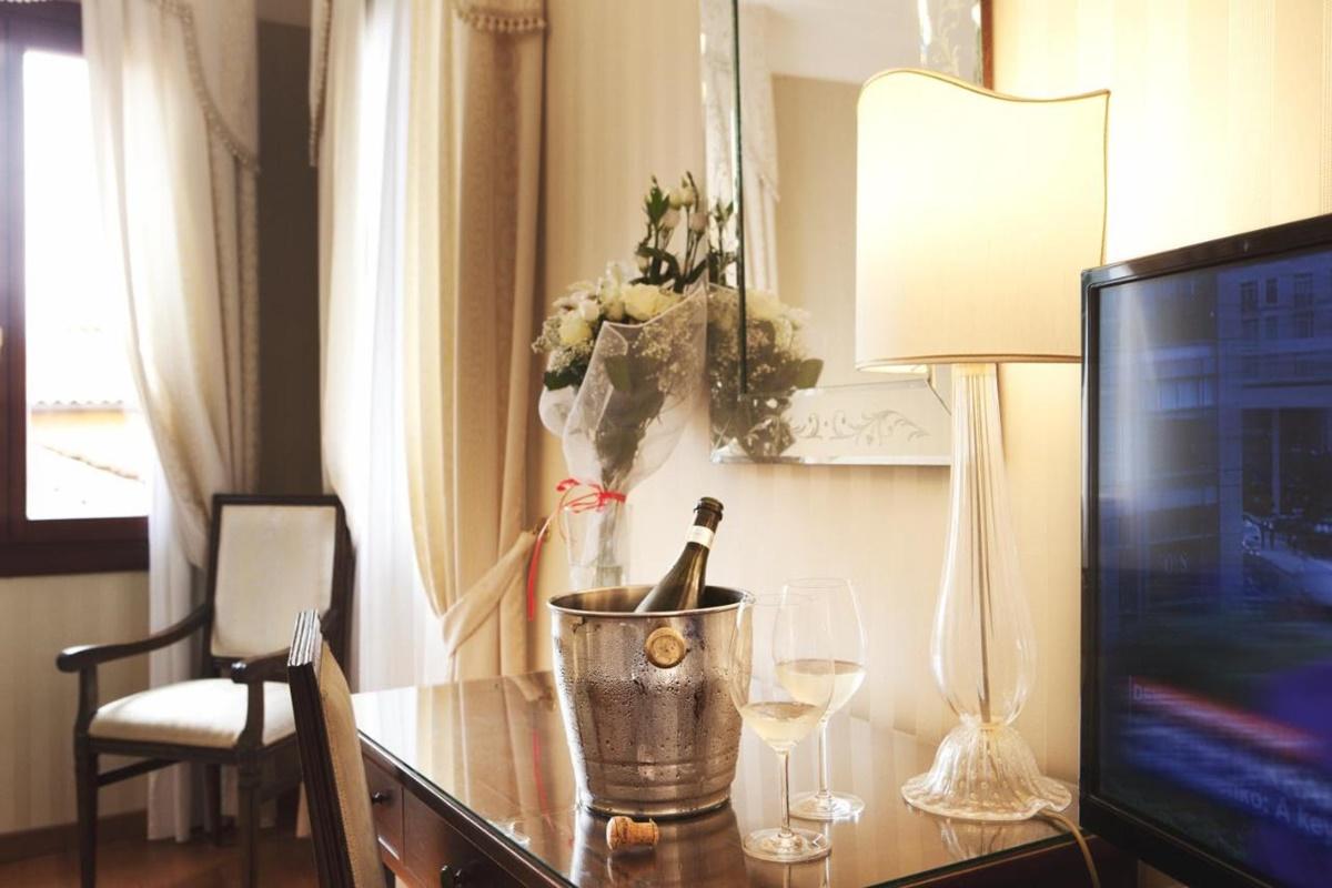 Hotel Ca' D'Oro - Wenice Deep Culture Venice Luaran gambar